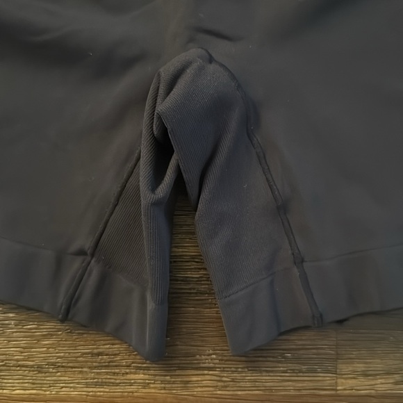 Maidenform Basically Sexy Black Seamless Smoothing Shorts Large NWT - Picture 4 of 11